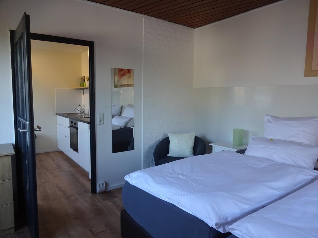 Henne-Apartment Messe Hannover Eksteriør billede